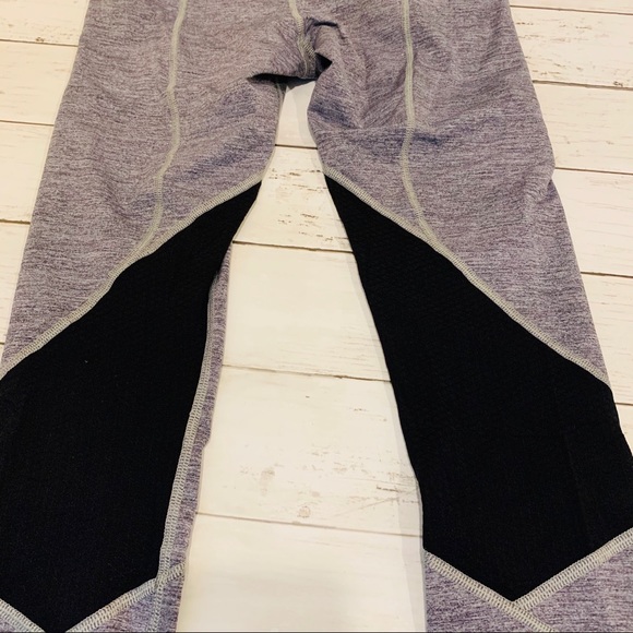 SIZE 4 Lululemon pace rival crop heathered black - Picture 6 of 6